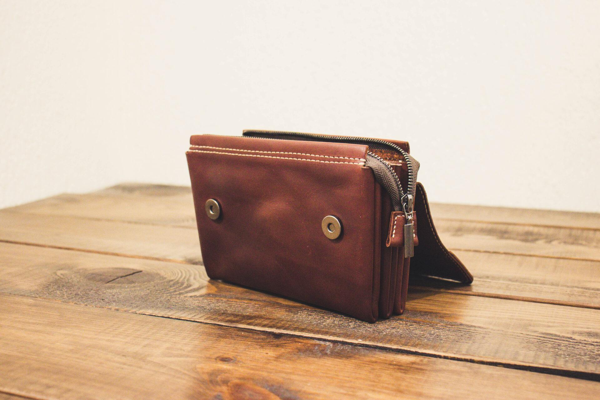 Кошелёк \ клатч \ барсетка с клапаном. Натуральная кожа Кошелёк \ клатч \ барсетка с клапаном. Натуральная кожа