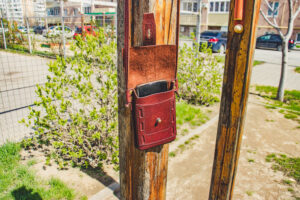 Сумка для телефона на шею (кросс-боди) Коньячная